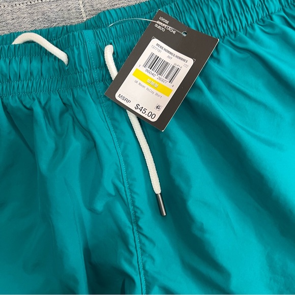 Under Armour bundle of two, men shorts size S/M - Picture 11 of 12